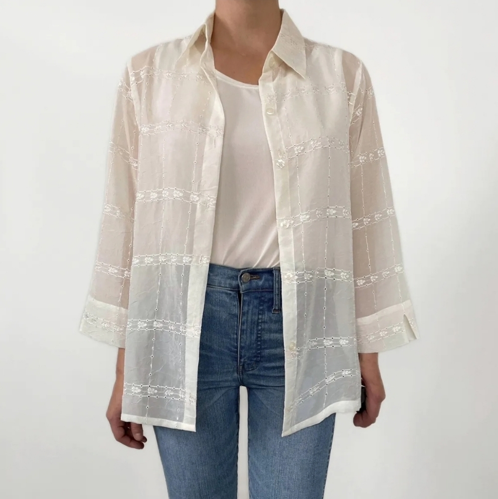 Alfred Dunner Cream Embroidered Eyelet Button down Top Size 14